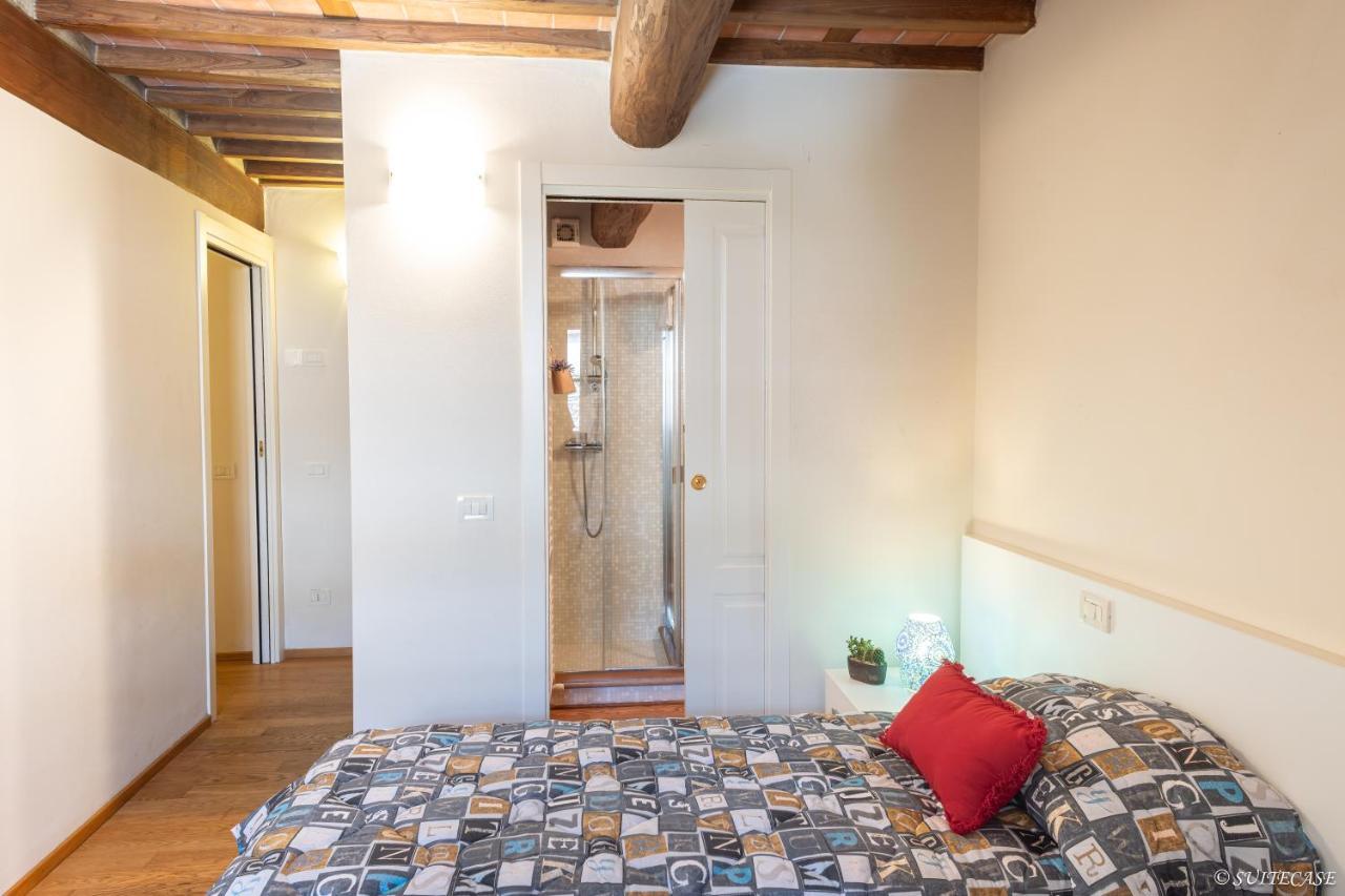 Alessandra Apartment Лукка Экстерьер фото